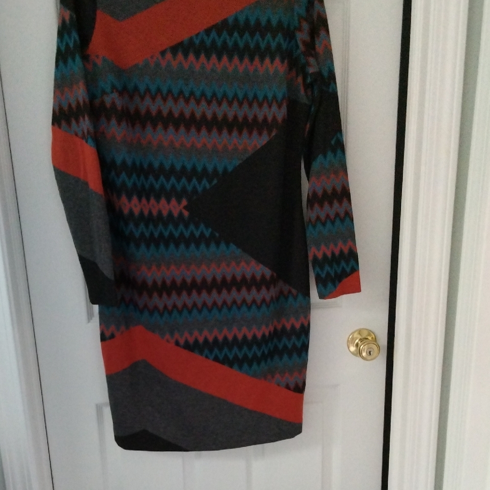 Cache Long Sleeve Geometric Dress - Black, Red, Gray
